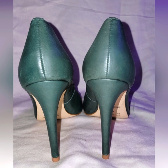 🔥💚🔥💚NWOB Women's Andine Emerald Green Pumps💚🔥💚🔥 Size: 11 - Picture 7 of 10